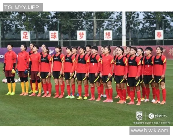 深圳足球队在奥运会上的战术表现分析与点评探讨