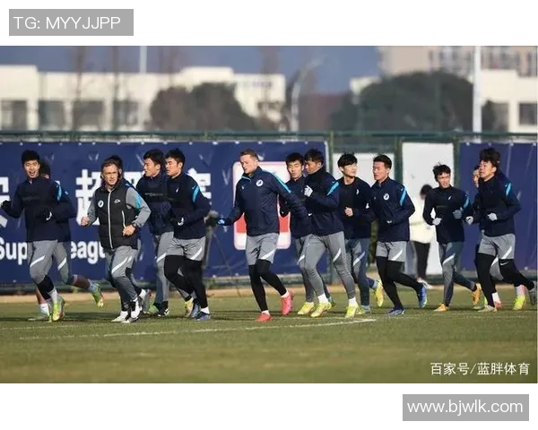 上海篮球队实力飙升创历史新高引发球迷热议与期待